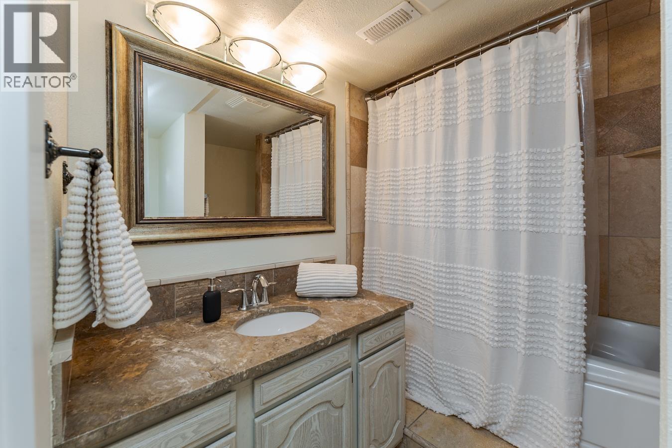 1126 STIRLING DRIVE - 29