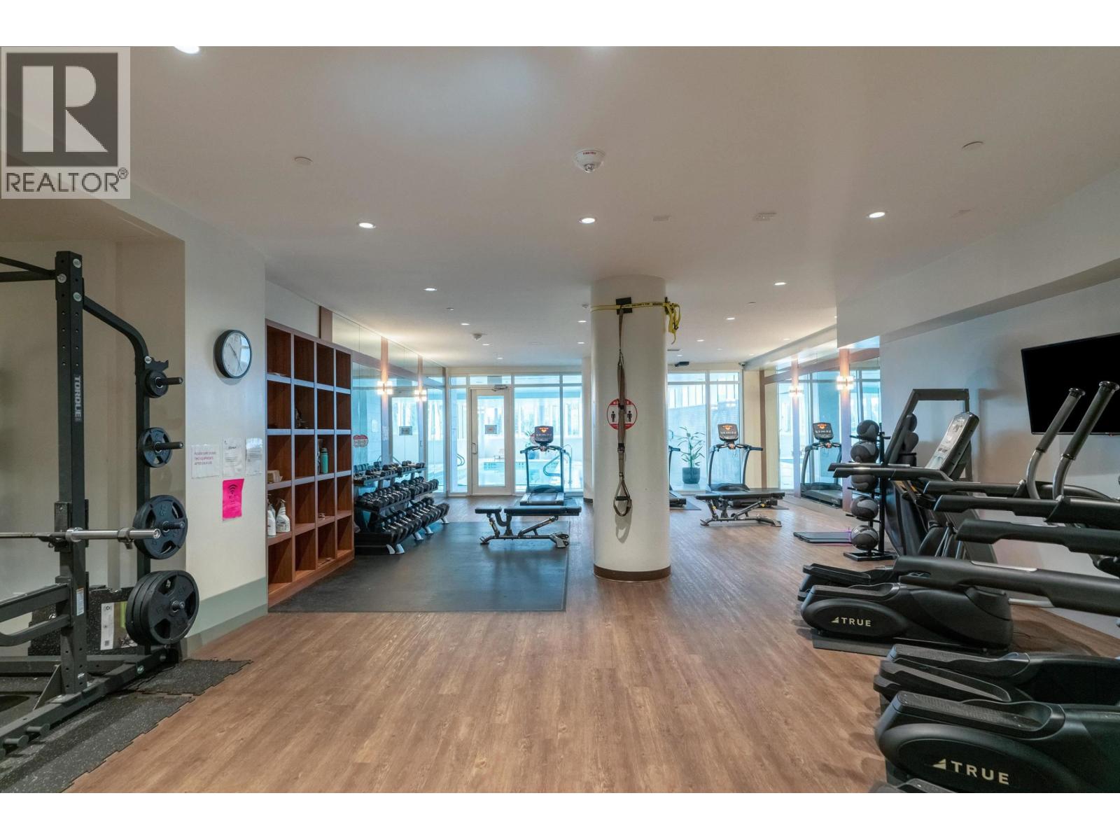2 Bed, 2 Bath Apartment for Sale in Burnaby – 3407 1788 GILMORE AVENUE, Burnaby – MLS# R3119494 - Image 8