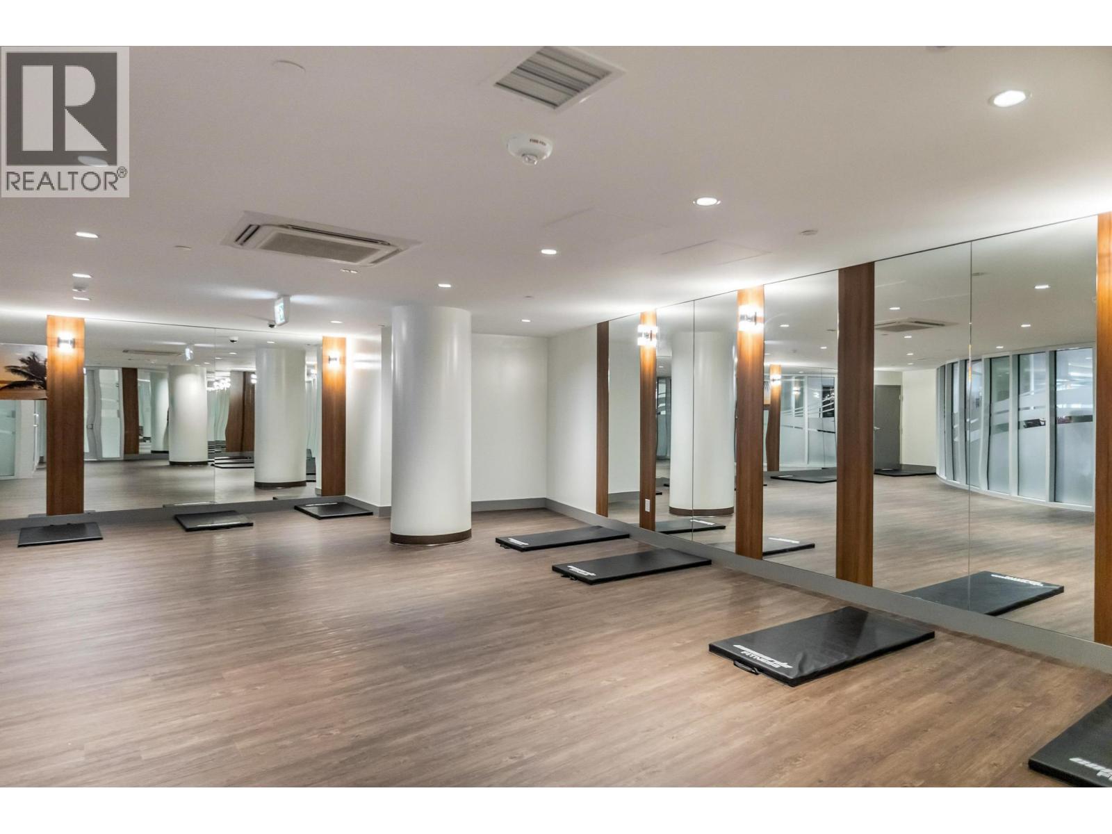 2 Bed, 2 Bath Apartment for Sale in Burnaby – 3407 1788 GILMORE AVENUE, Burnaby – MLS# R3119494 - Image 5