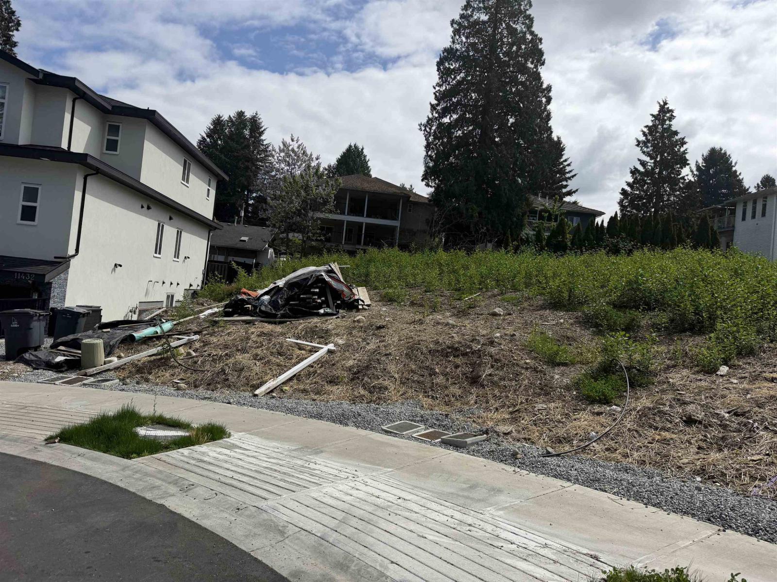 Vacant Land for Sale in Surrey – 11426 138A STREET, Surrey - Image 2