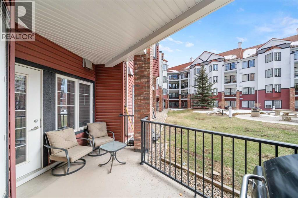 #117 60 Royal Oak Plaza NW - 5