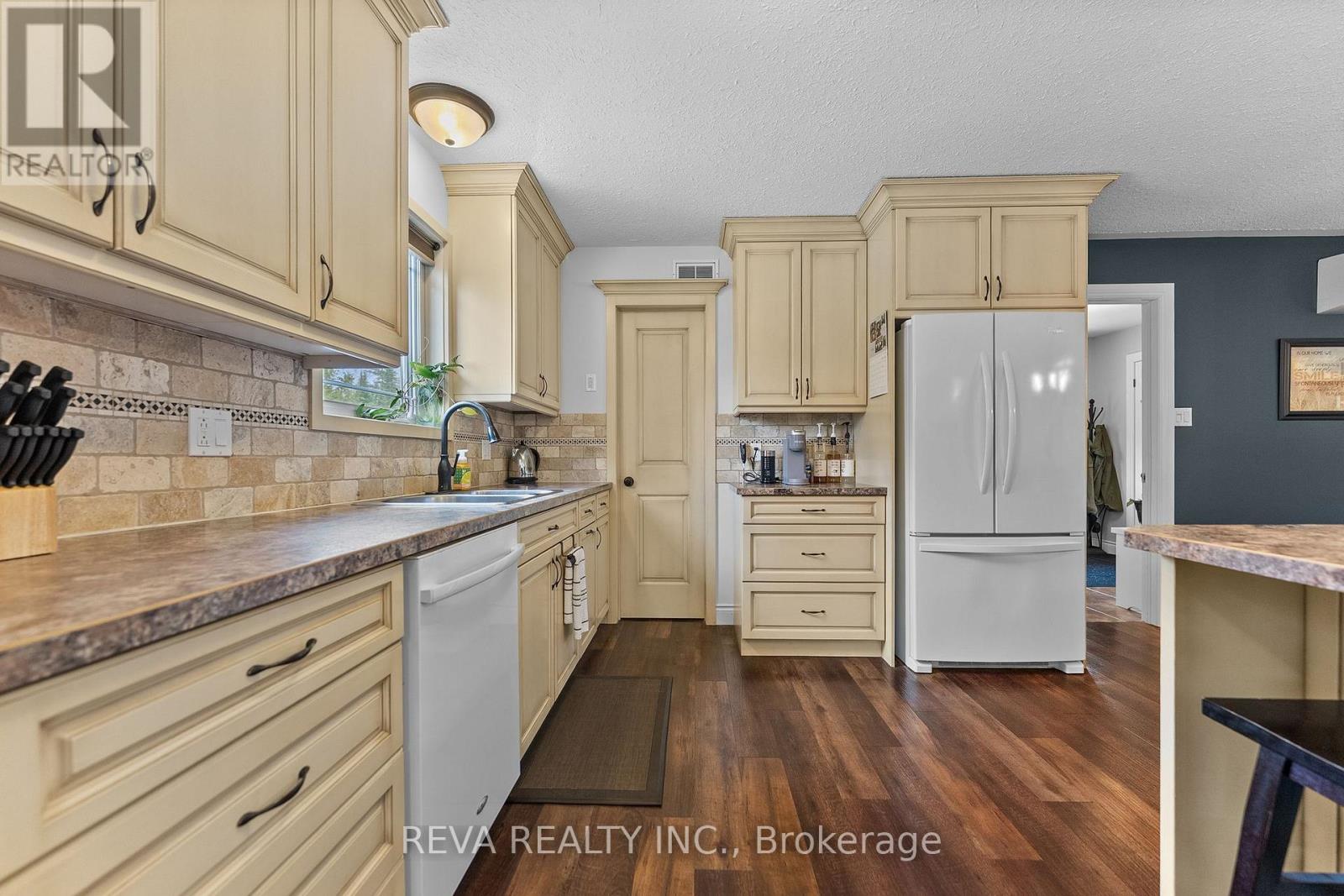32178 HIGHWAY 28 E - 11