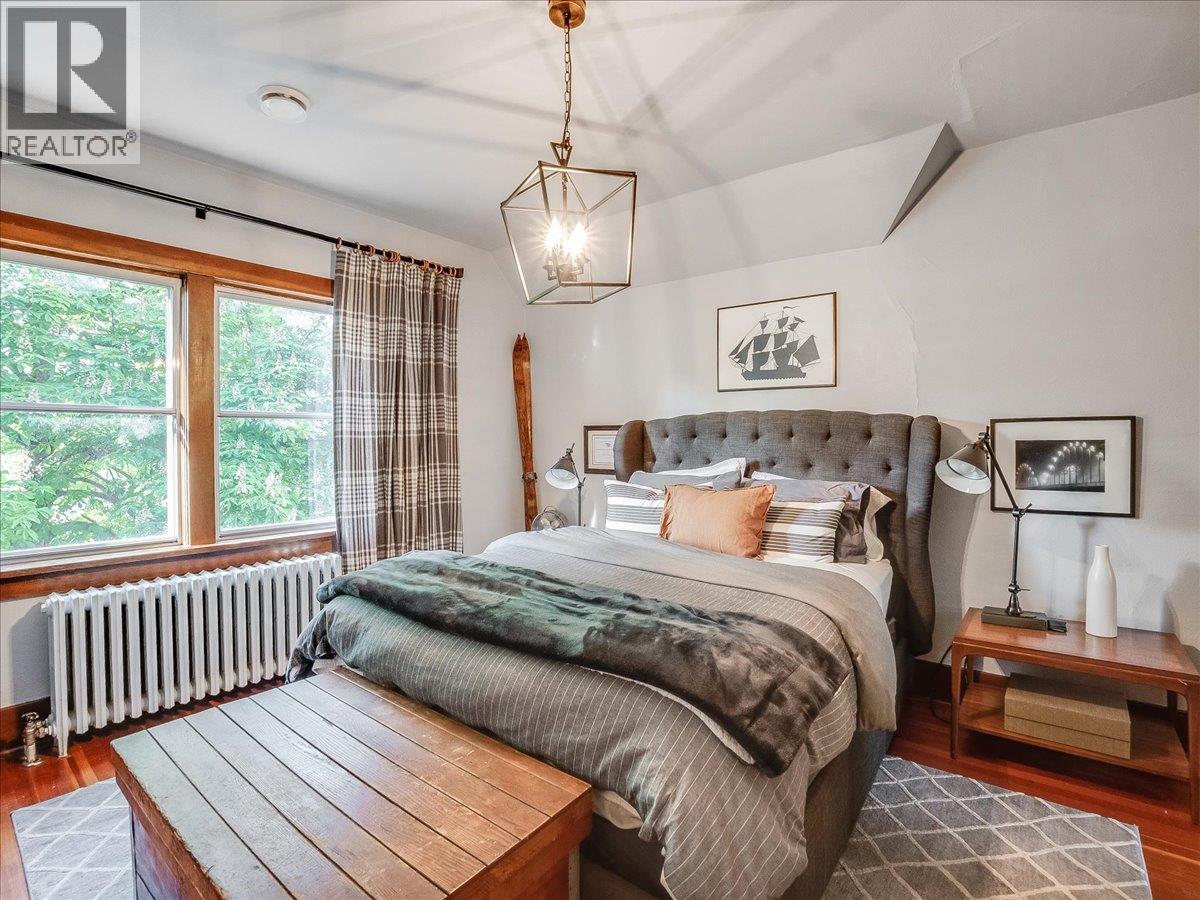 102 Ritchie Avenue - 38