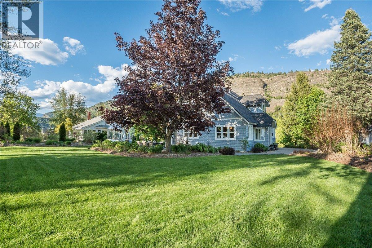 102 Ritchie Avenue - 54