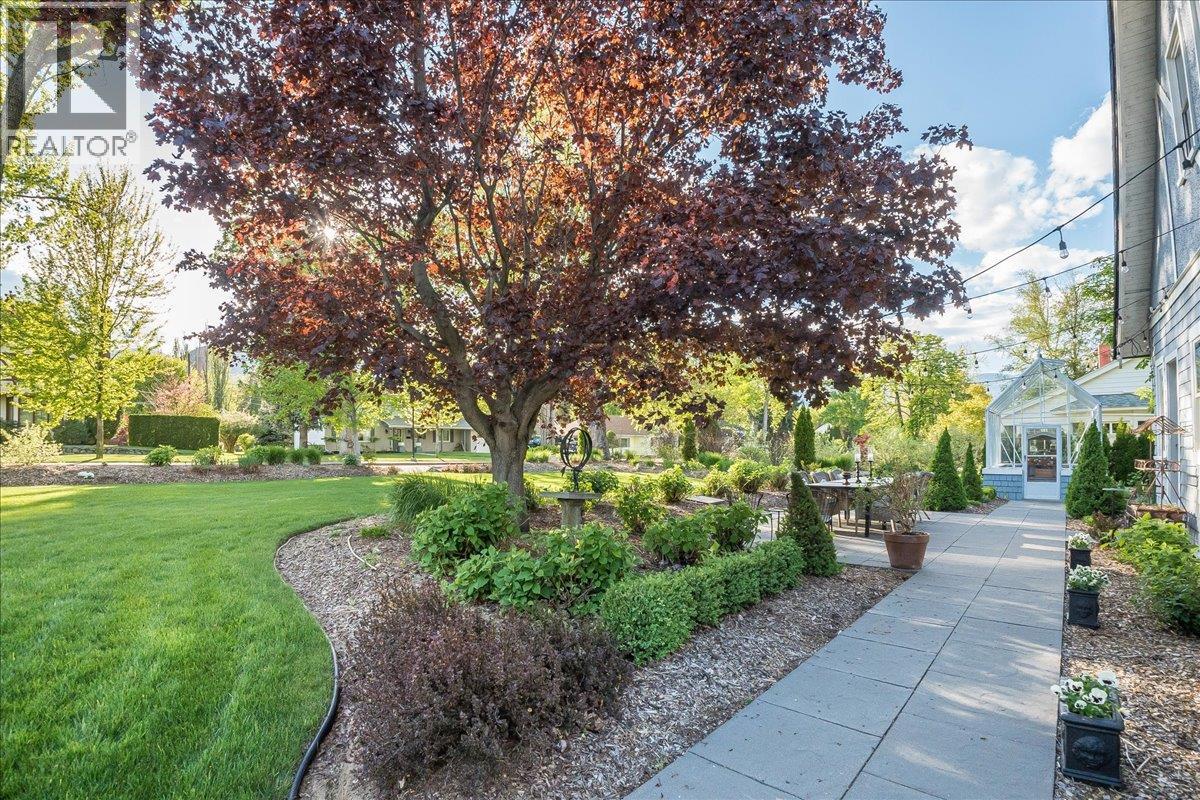 102 Ritchie Avenue - 57