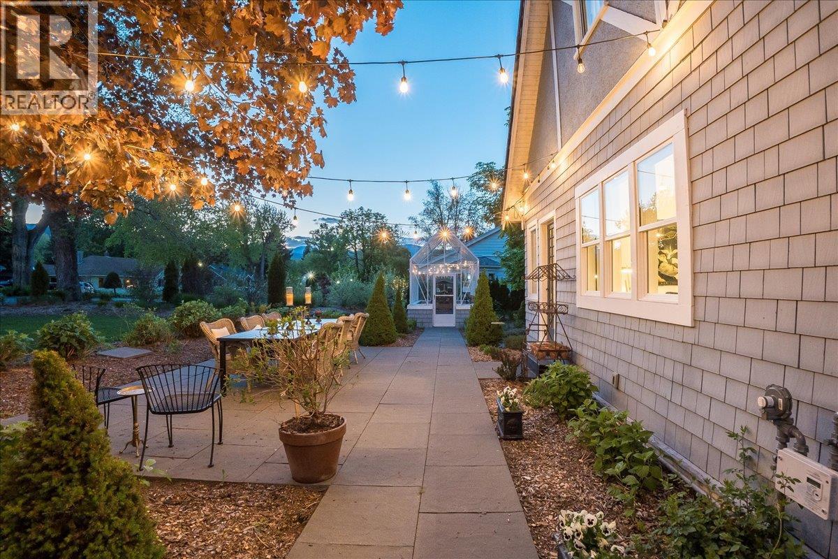 102 Ritchie Avenue - 58