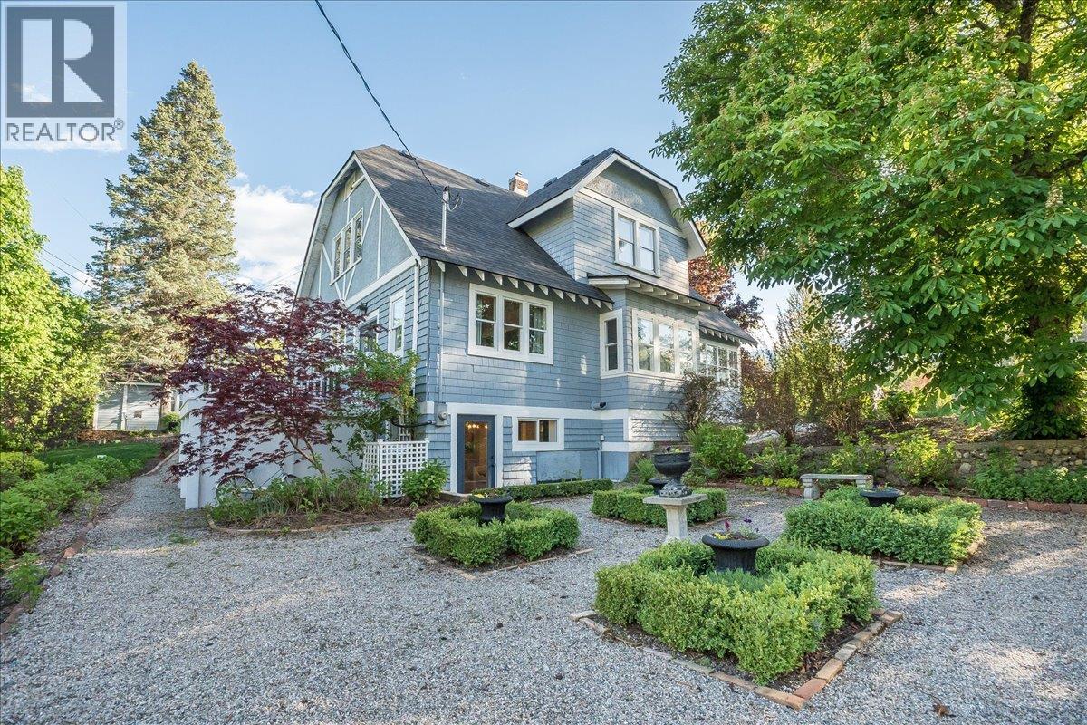 102 Ritchie Avenue - 68