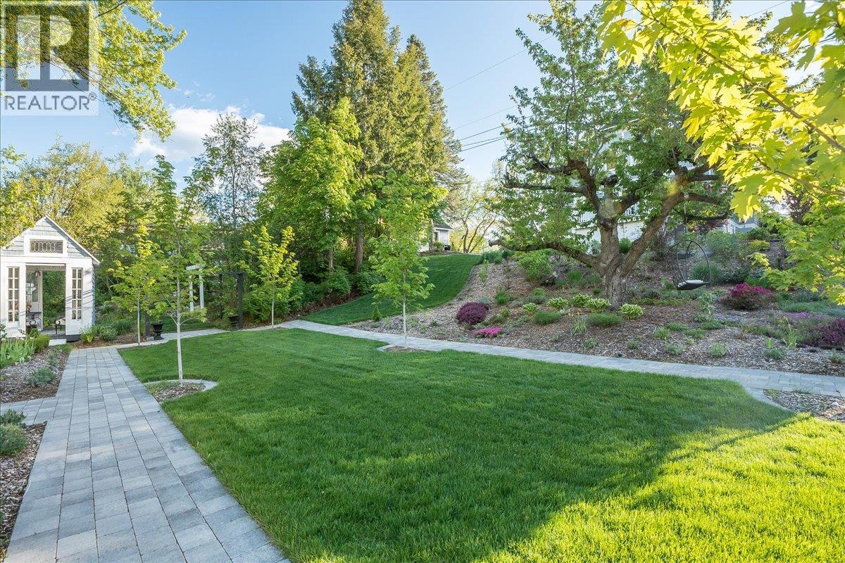 102 Ritchie Avenue - 73