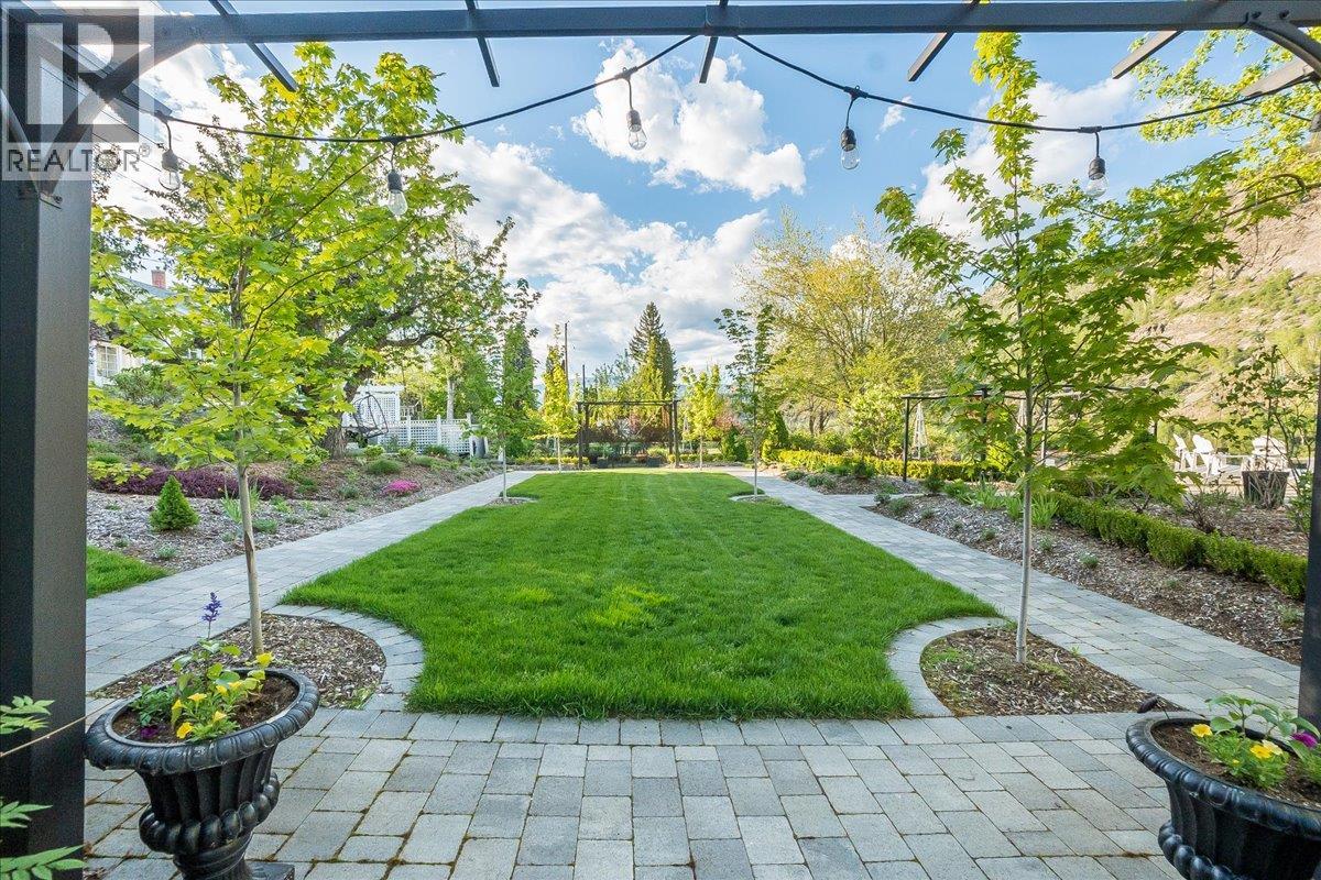 102 Ritchie Avenue - 81