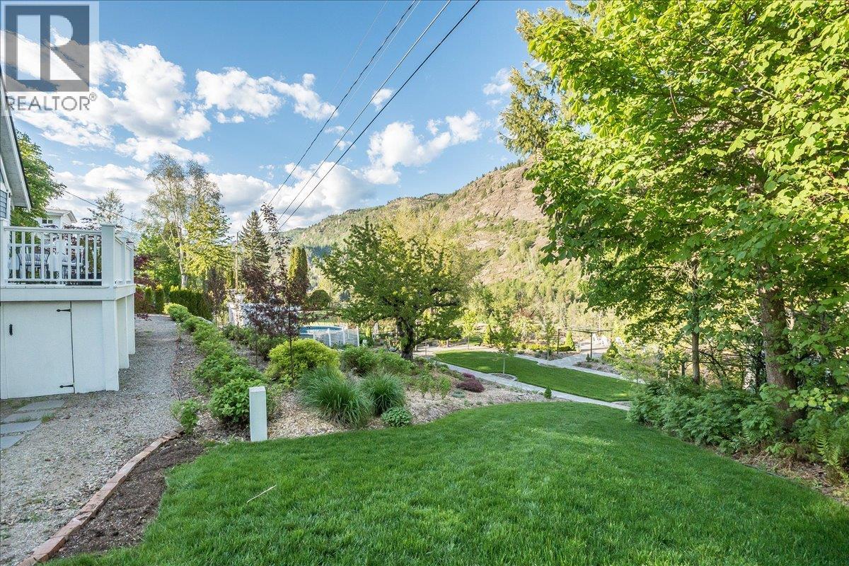102 Ritchie Avenue - 87