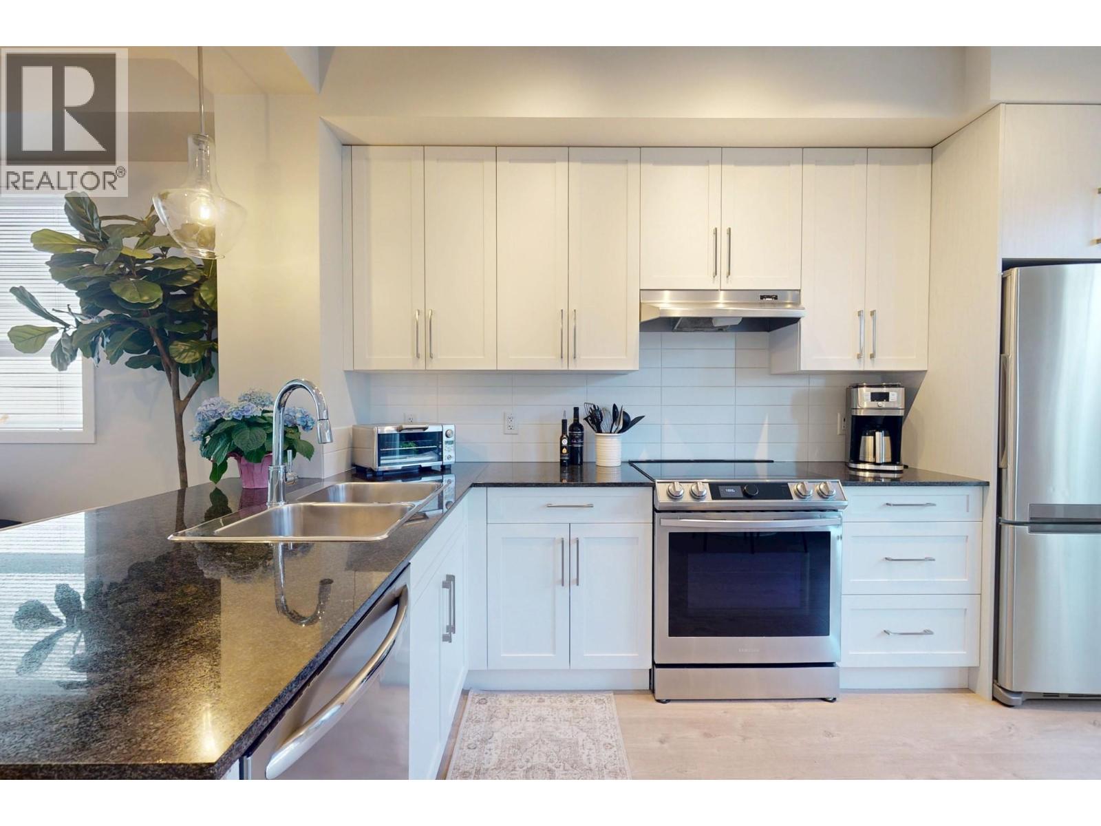 619 Boynton Place, Kelowna