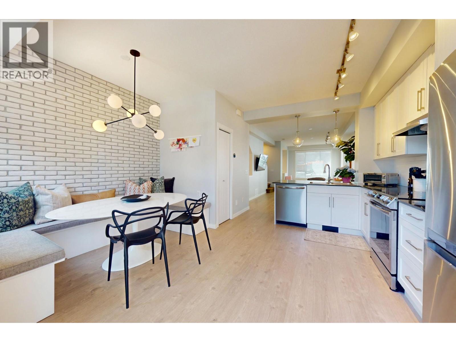 619 Boynton Place, Kelowna