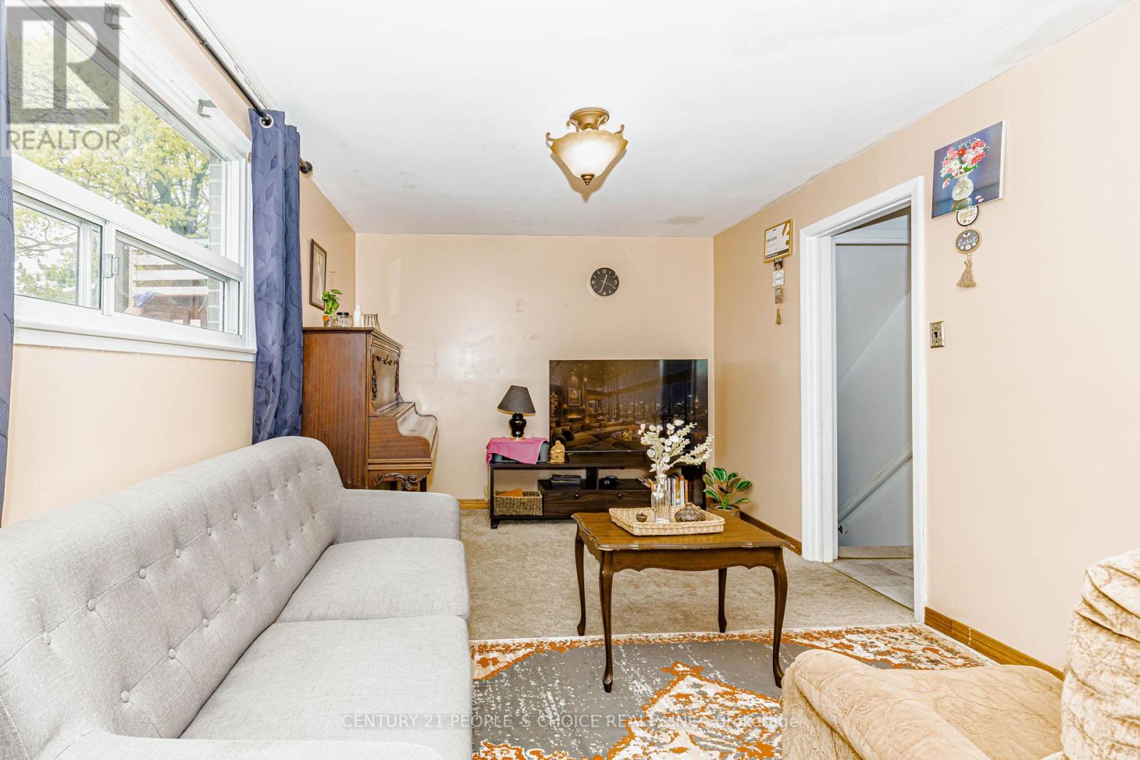 7 PLEASELEY ROAD - 35