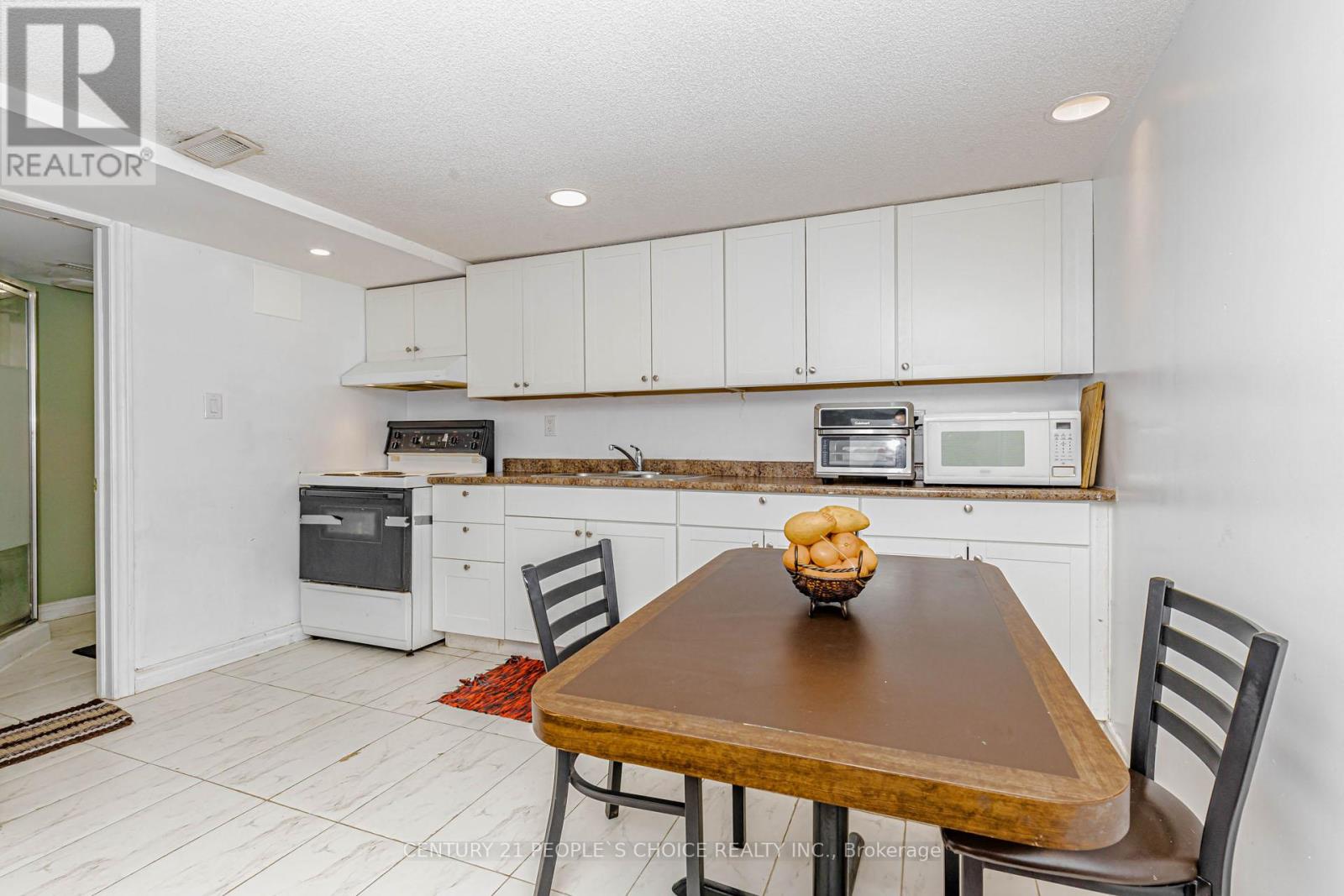 7 PLEASELEY ROAD - 38