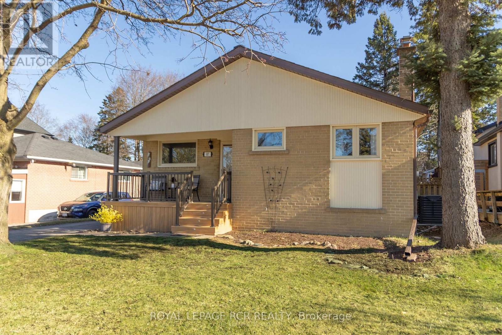 87 RICHARDSON DRIVE - Image 2