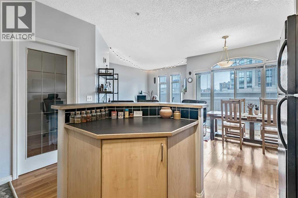 #306 1026 12 Avenue SW - 8