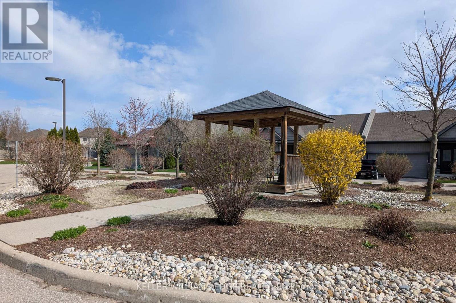 #7 250 HOSTETLER ROAD - 42