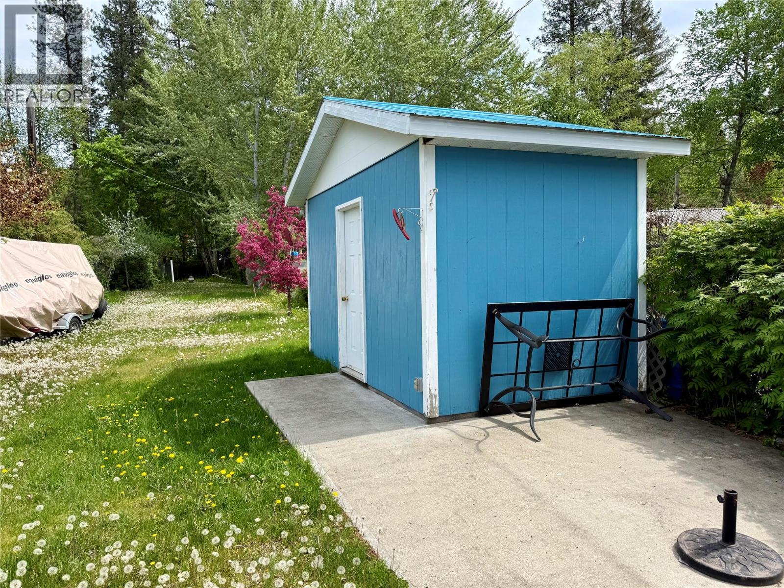 189 Alpine Road - 11