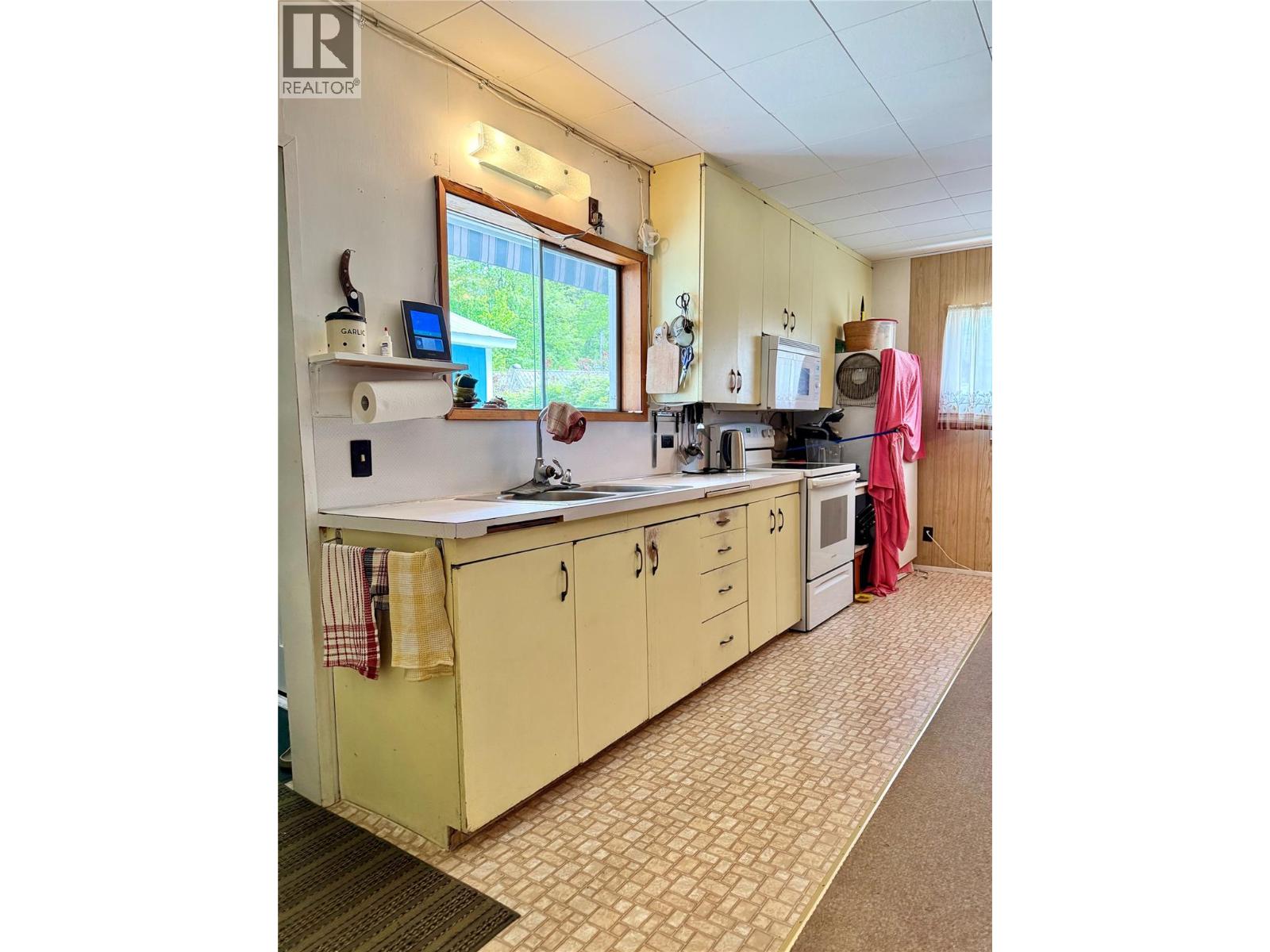 189 Alpine Road - 27