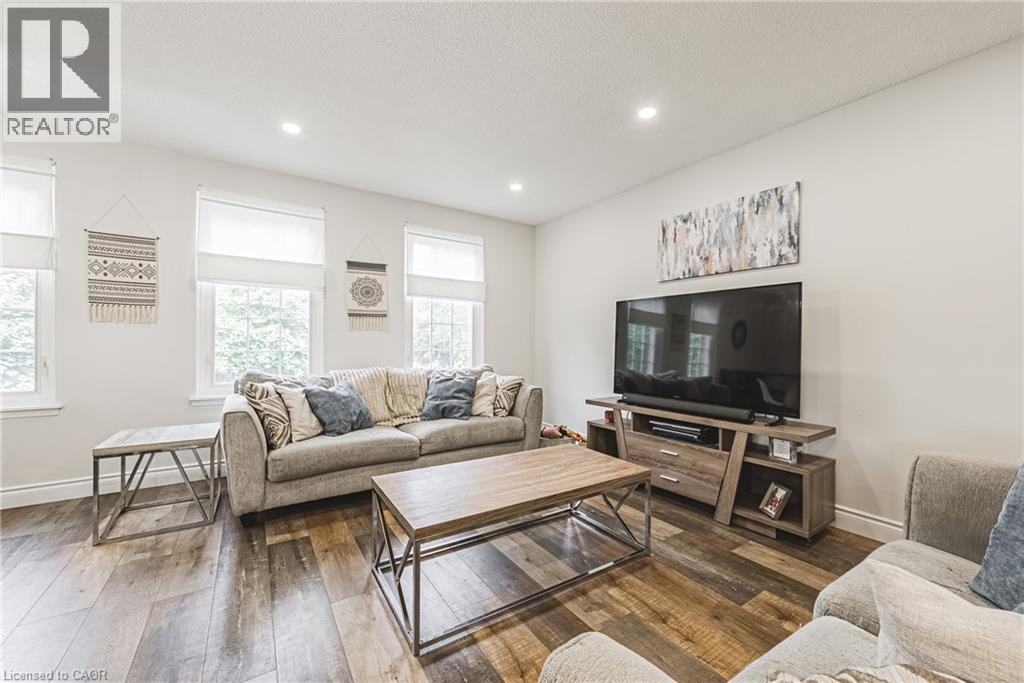 16 APEX Court, Stoney Creek, Ontario, L8J1J2 — Photo 22