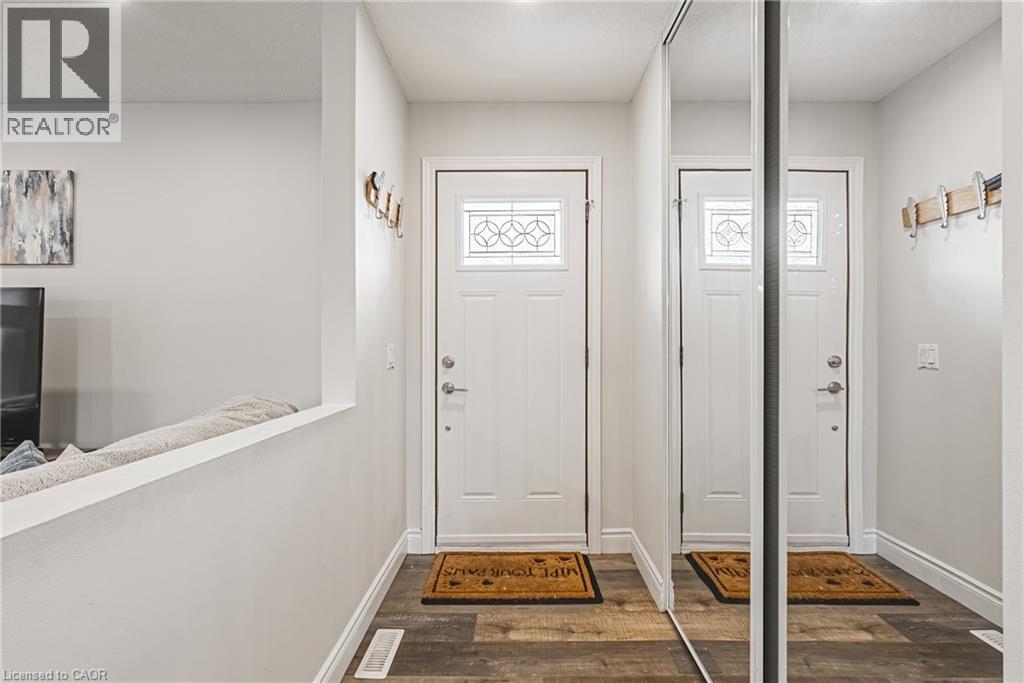 16 APEX Court, Stoney Creek, Ontario, L8J1J2 — Photo 25