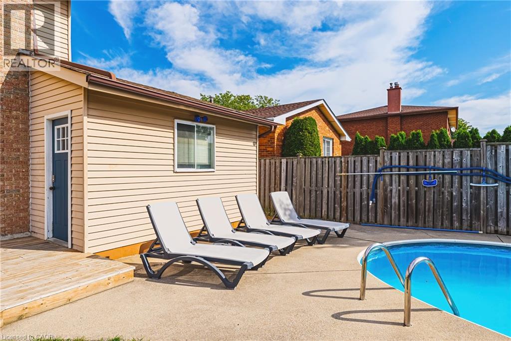 16 APEX Court, Stoney Creek, Ontario, L8J1J2 — Photo 29
