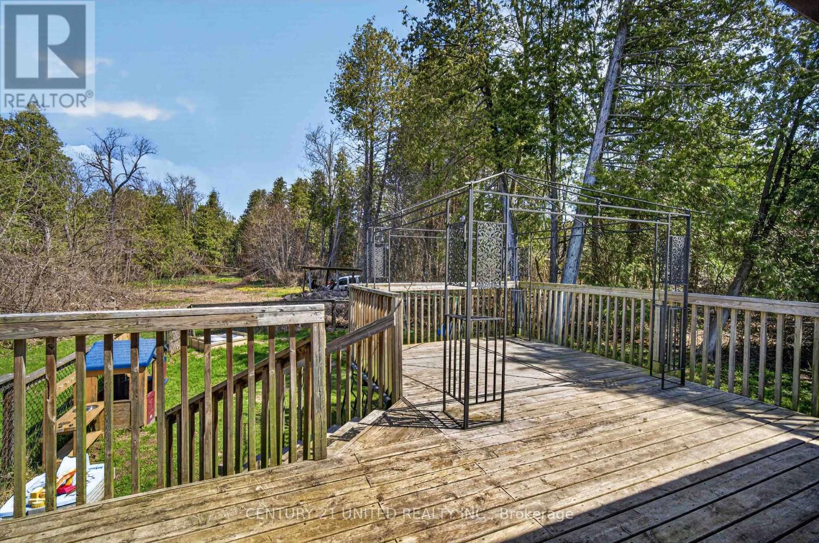 2403 UPPER CHEMONG DRIVE - 24