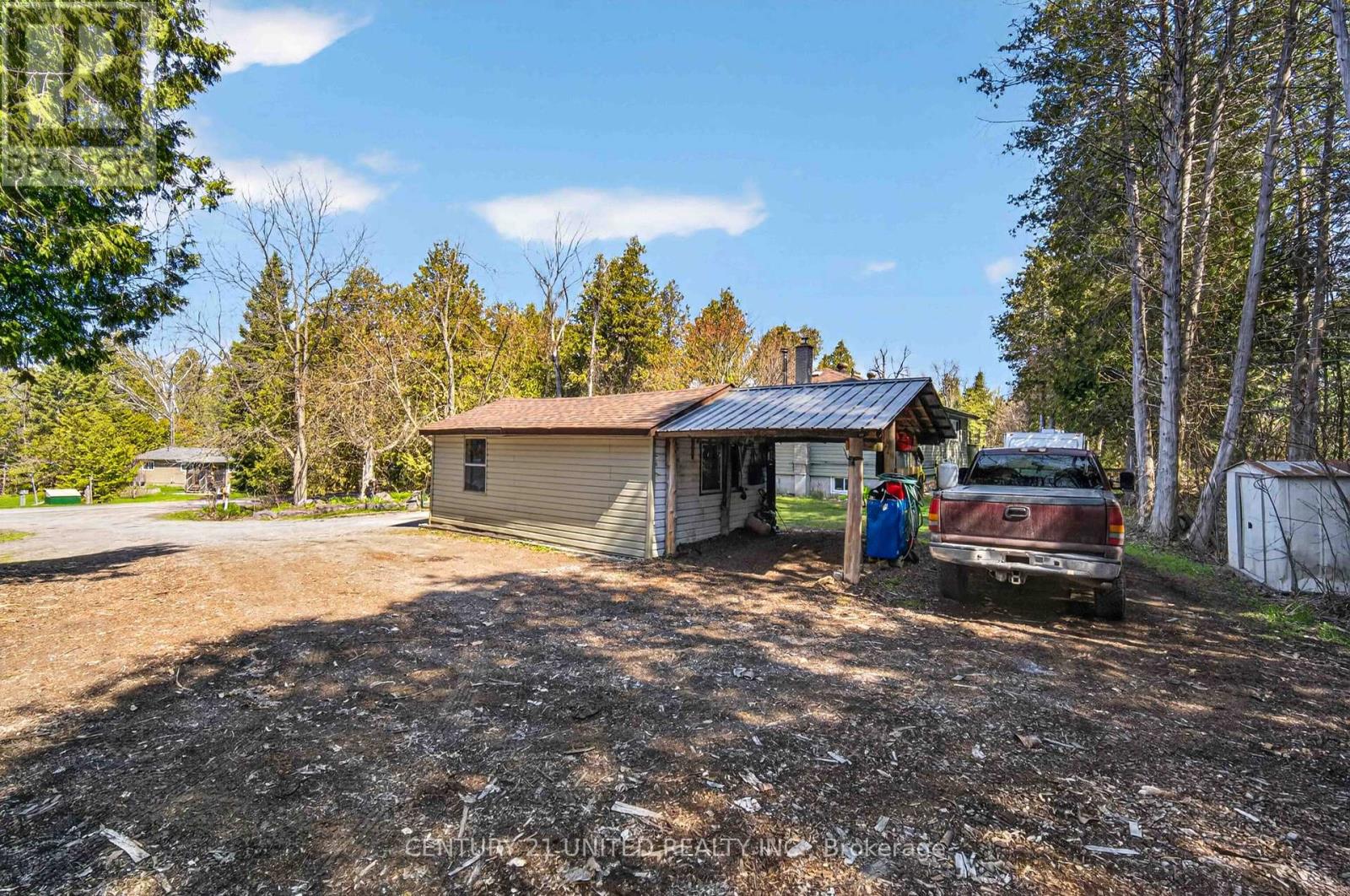 2403 UPPER CHEMONG DRIVE - 26