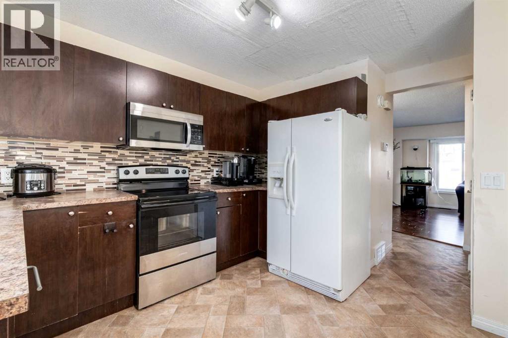150 Martinbrook Road NE - 6