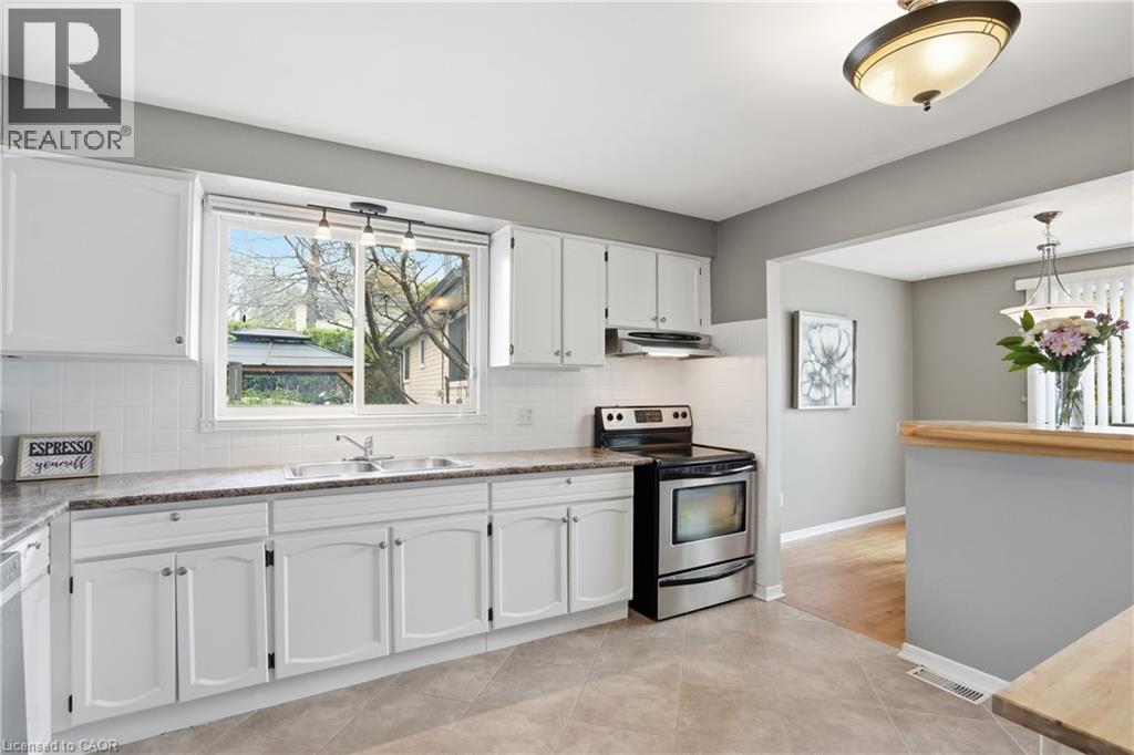 3141 BENTWORTH Drive, Burlington, Ontario, L7M1V9 — Photo 11