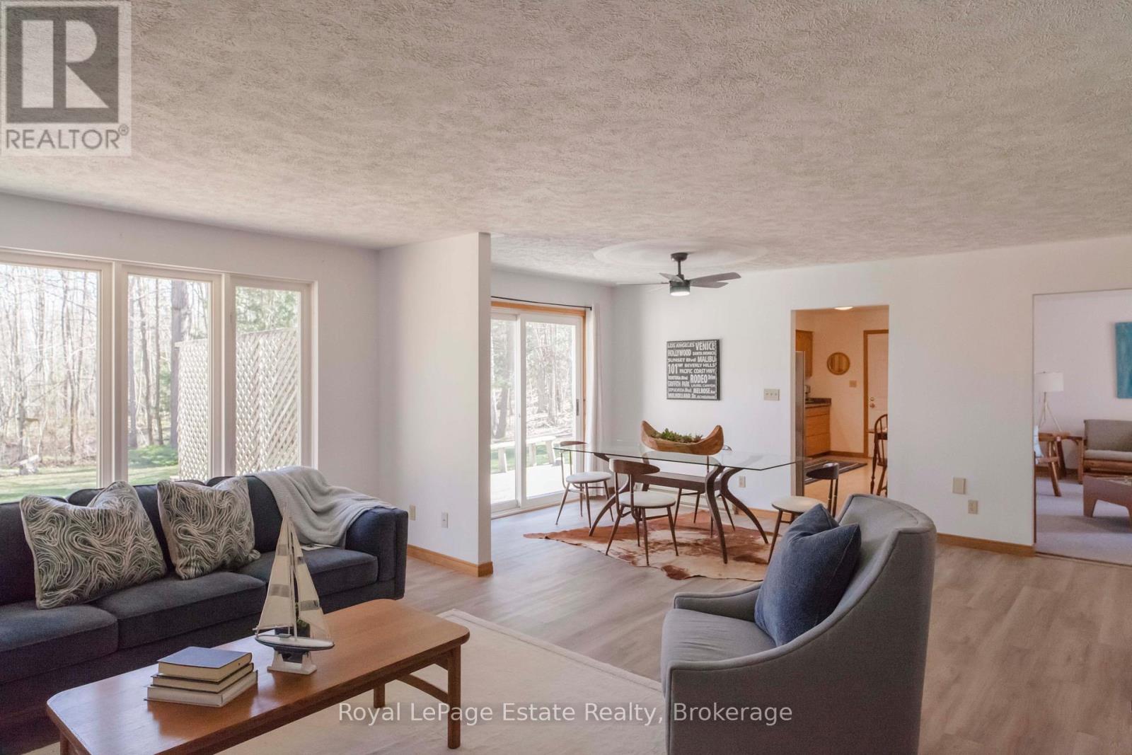 58 GRAHAM CRESCENT - 23