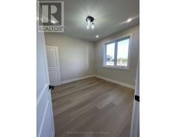 24 Mercedes Crescent N, Kincardine, ON N2Z1G8 Photo 17