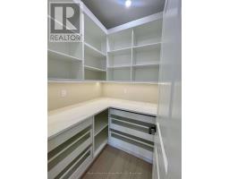 Laundry room - 24 Mercedes Crescent N, Kincardine, ON N2Z1G8 Photo 6