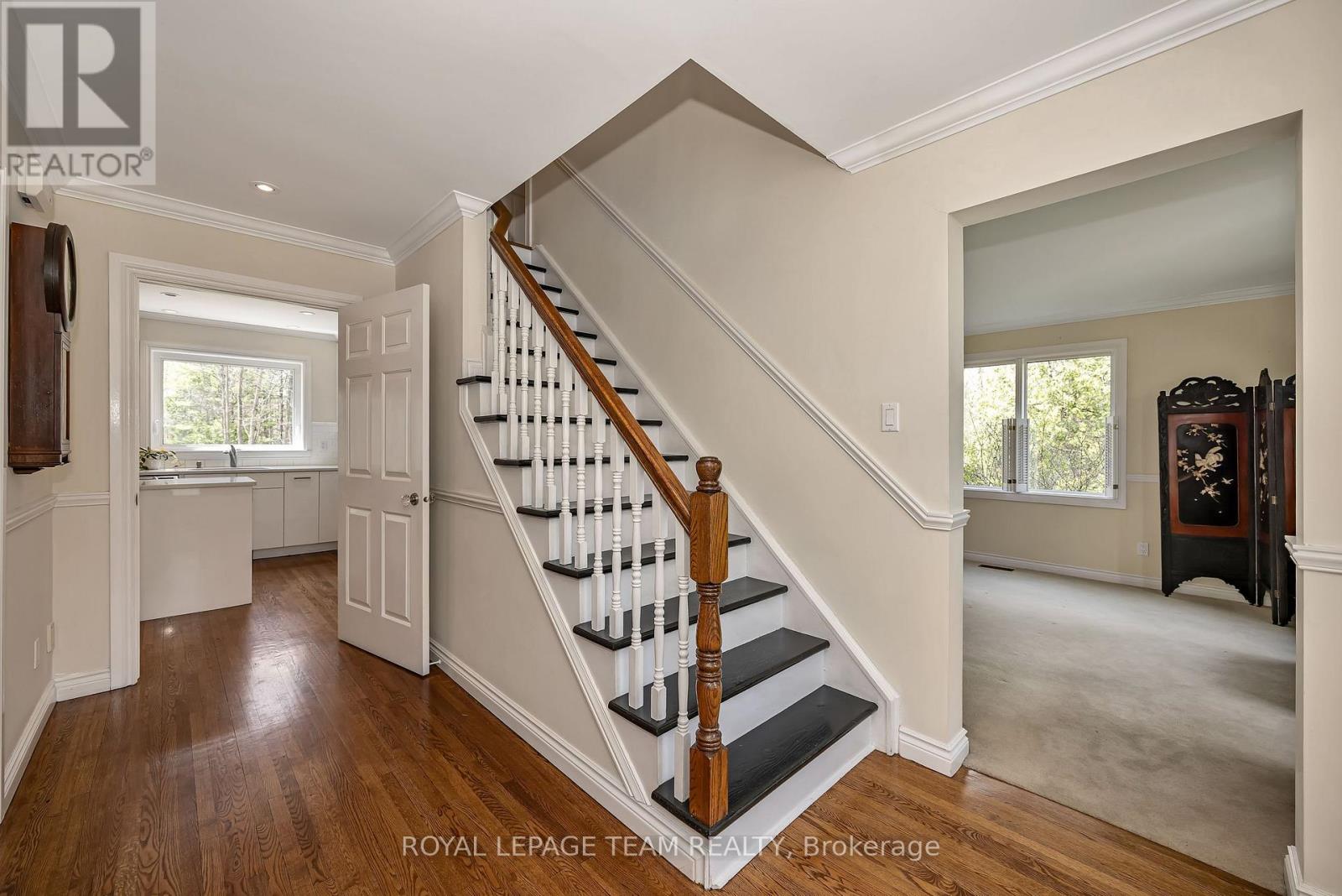 28 SPRING CRESS DRIVE - 24