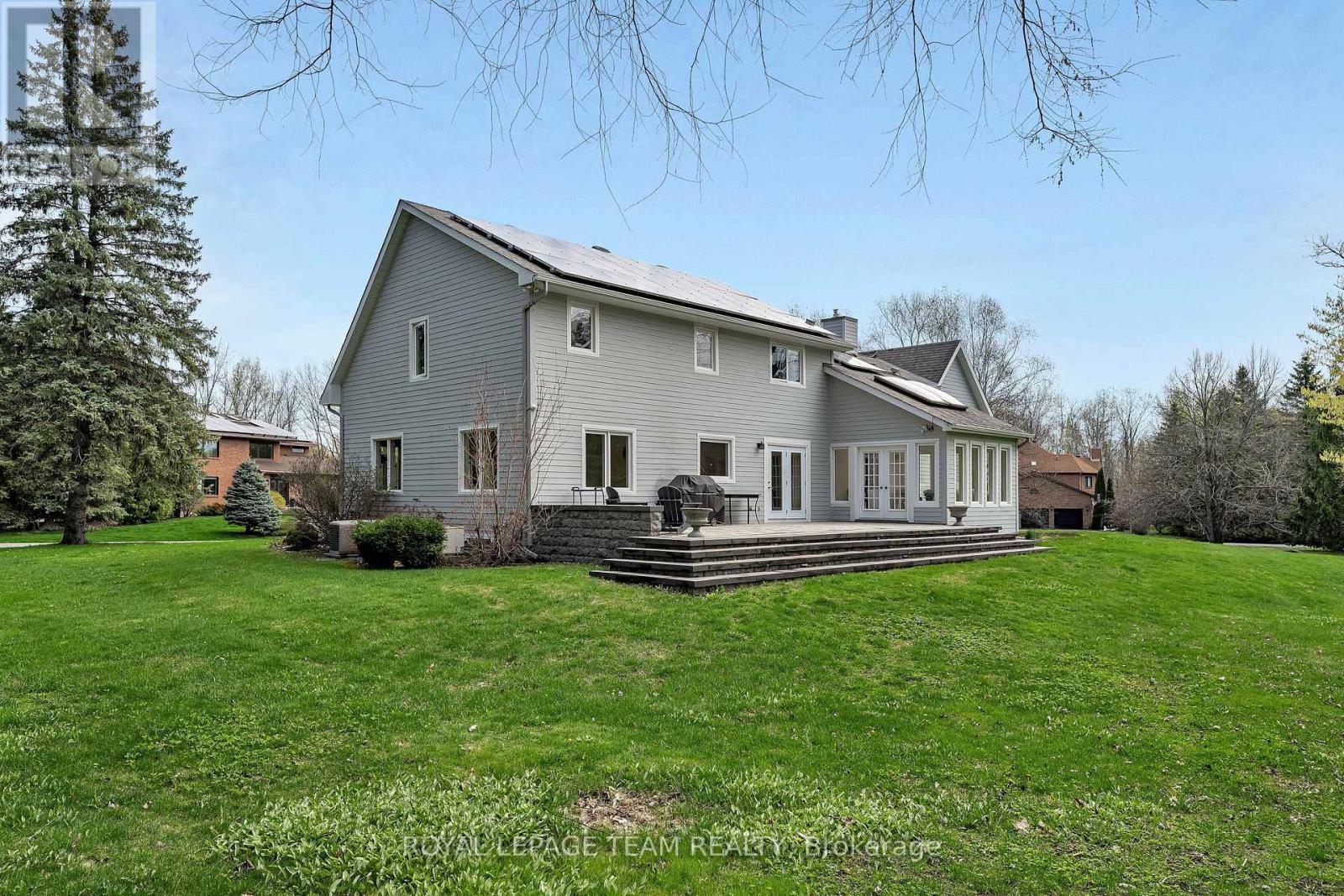 28 SPRING CRESS DRIVE - 39
