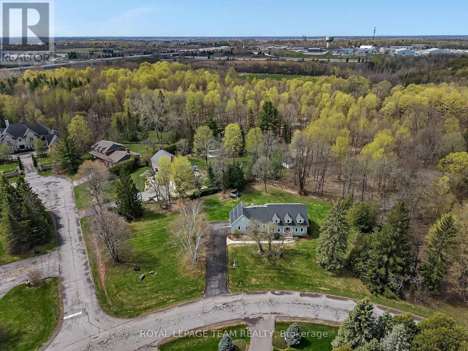 28 SPRING CRESS DRIVE - 47