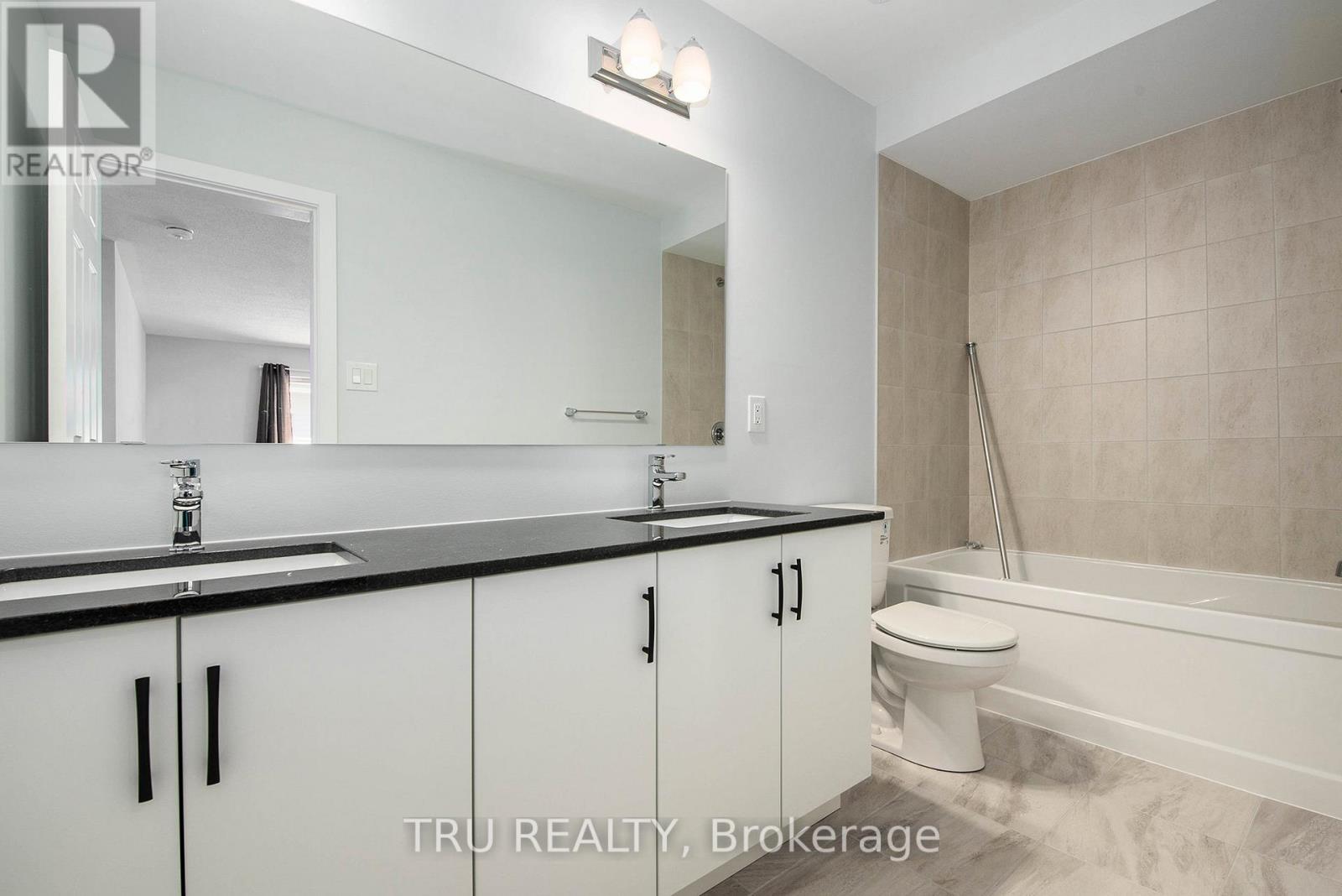 813 CROSSGATE STREET - 19