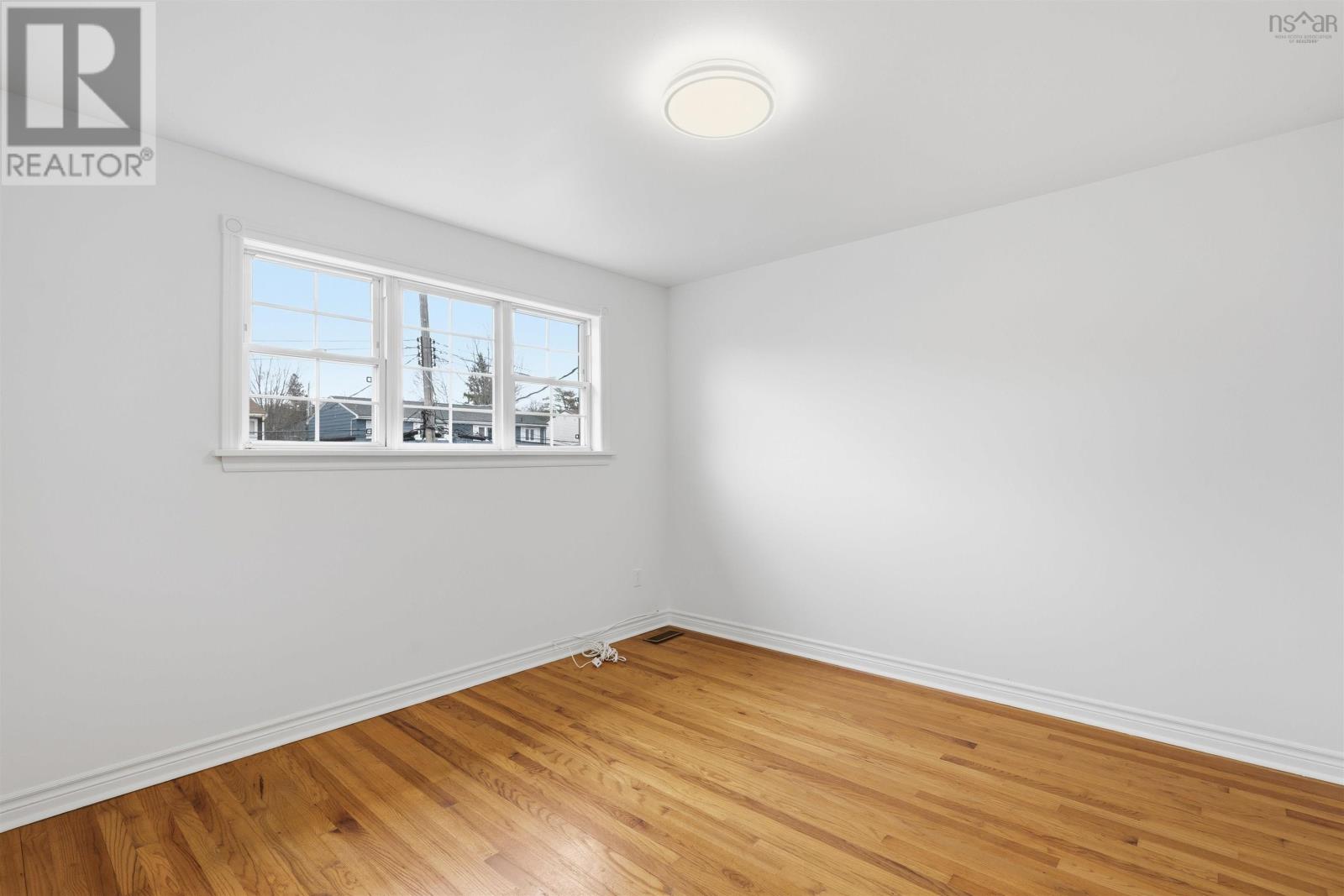Property 22 of 44 of 18 Roblea Drive