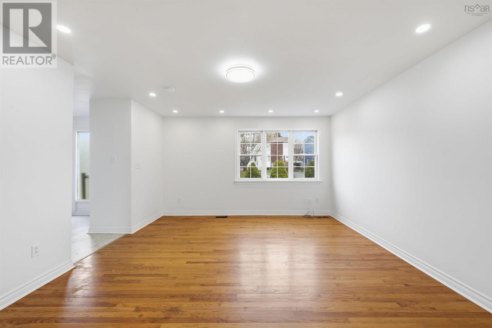 Property 7 of 44 of 18 Roblea Drive