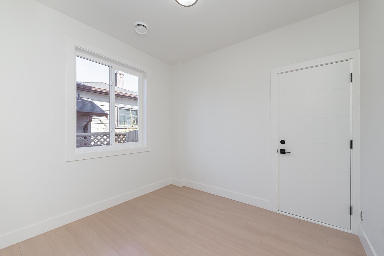 2 14259 PARK DRIVE, Surrey