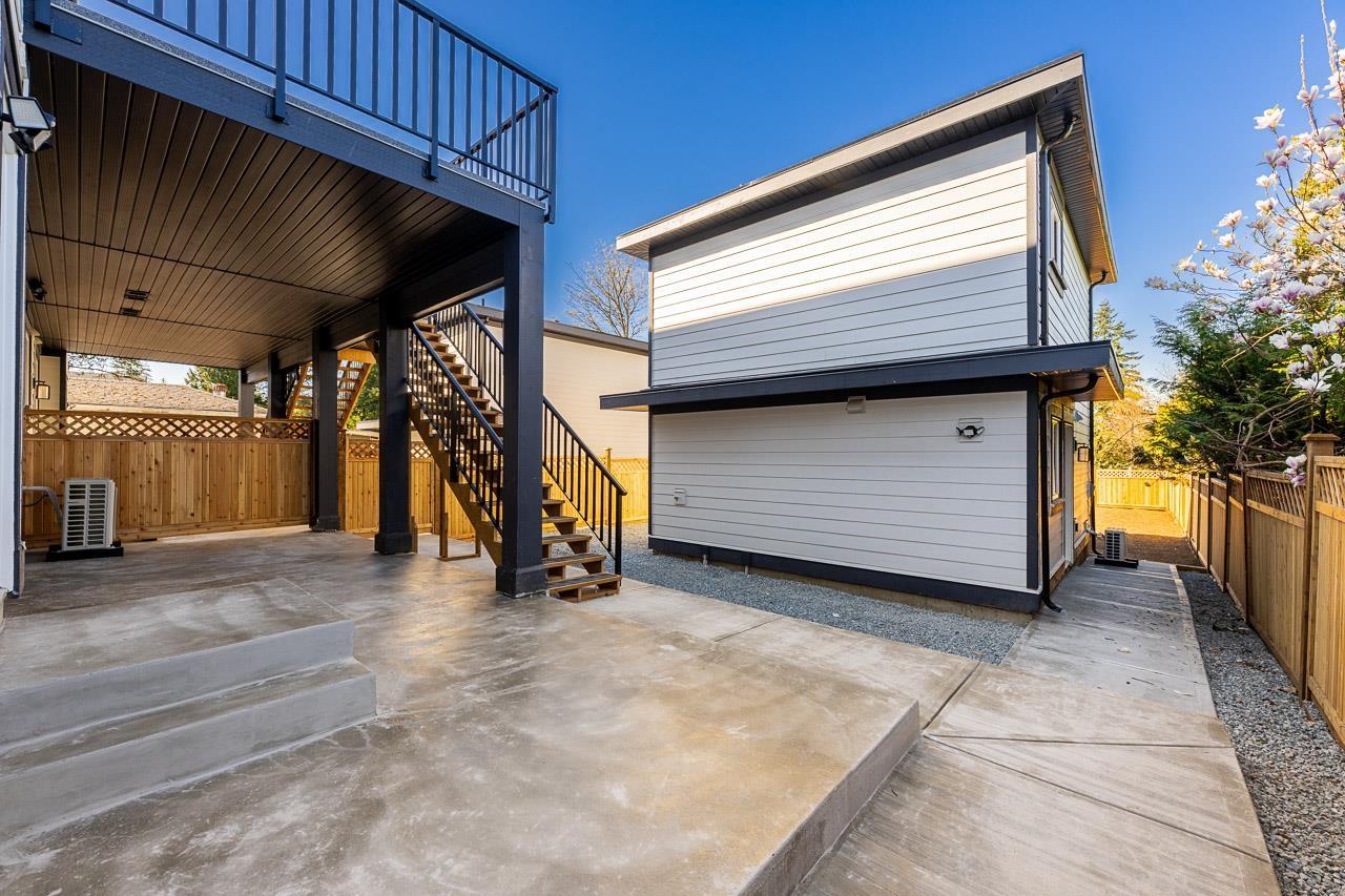 2 14259 PARK DRIVE, Surrey