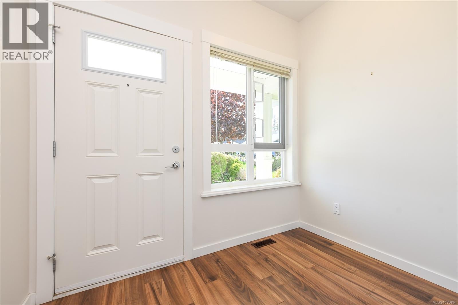 #1 700 Lancaster Way - 13