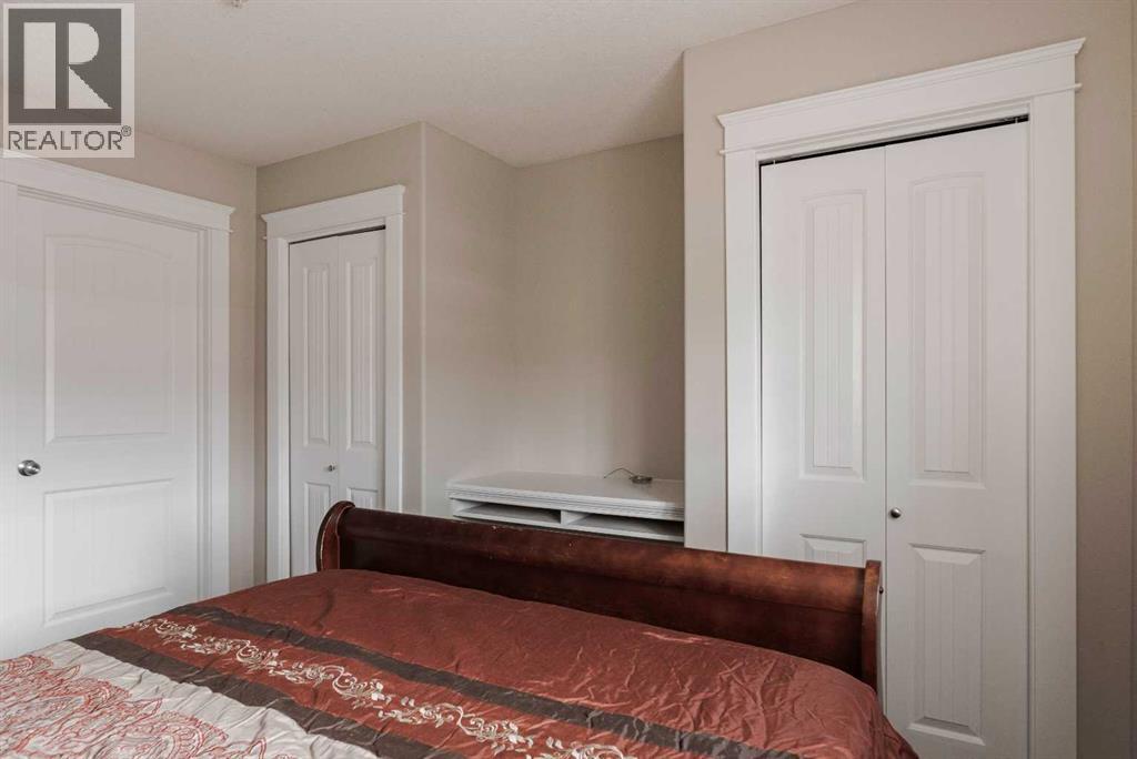 9604 Manning Avenue, Fort McMurray