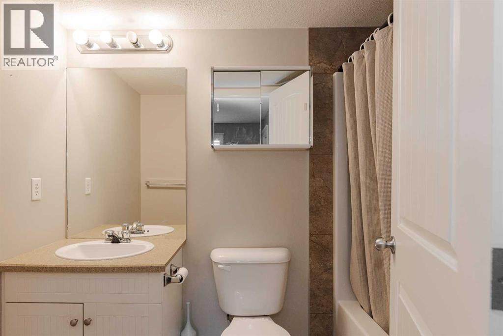 9604 Manning Avenue, Fort McMurray