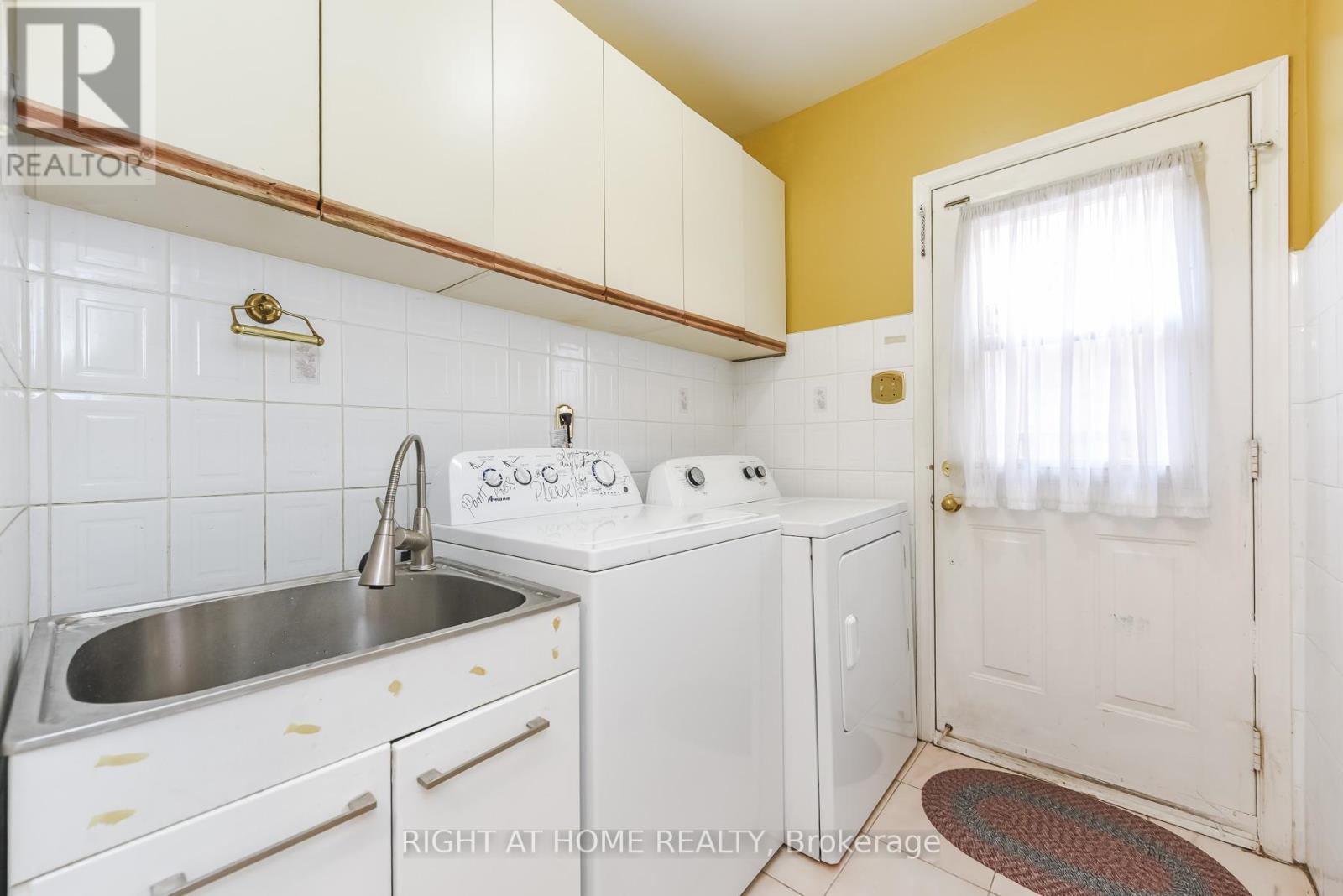 379 WALLENBERG CRESCENT - 10