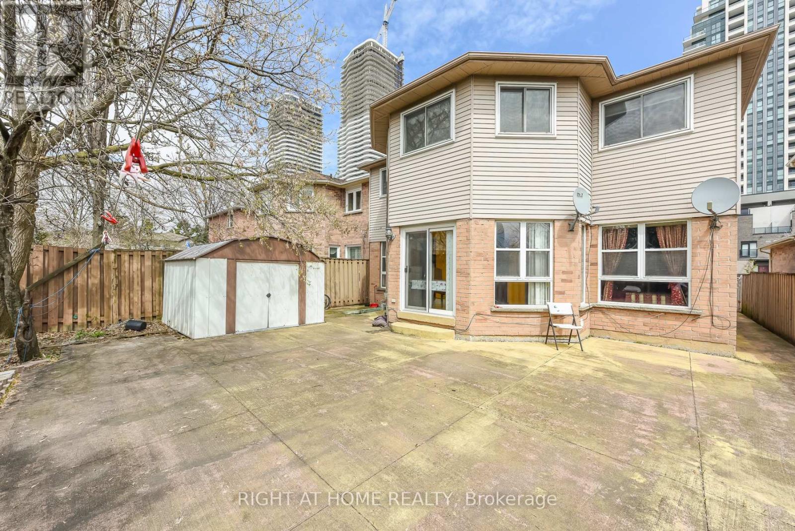 379 WALLENBERG CRESCENT - 6