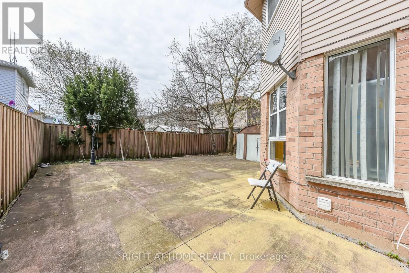 379 WALLENBERG CRESCENT - 7