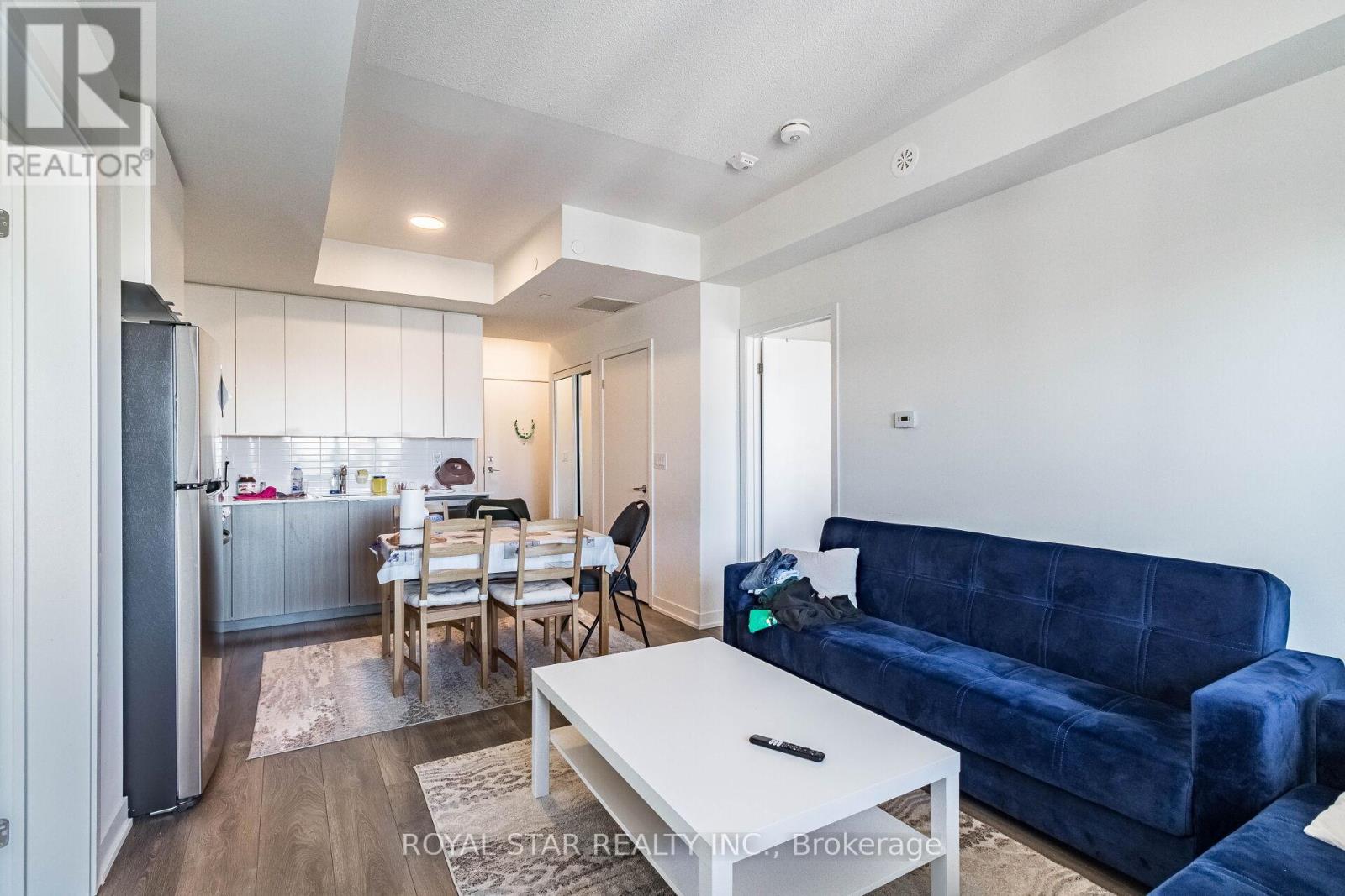 #401 120 CANON JACKSON DRIVE - 26