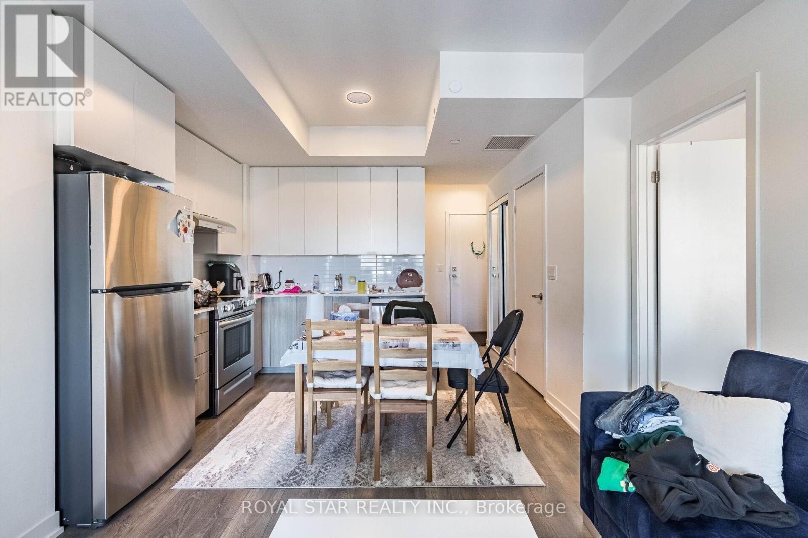 #401 120 CANON JACKSON DRIVE - 29
