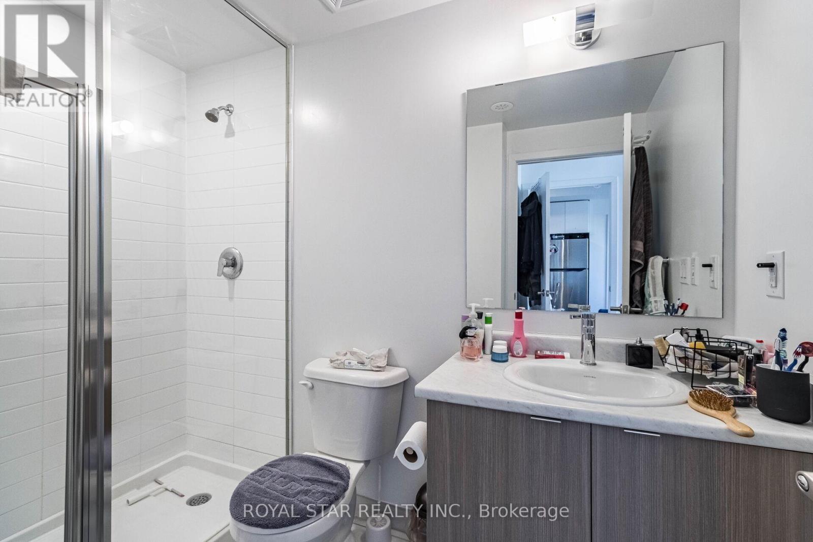 #401 120 CANON JACKSON DRIVE - 32